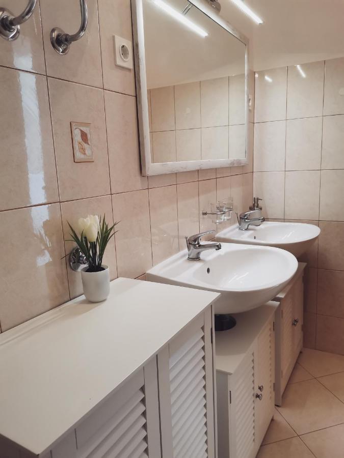 Apartments Matesic Ninski Stanovi المظهر الخارجي الصورة