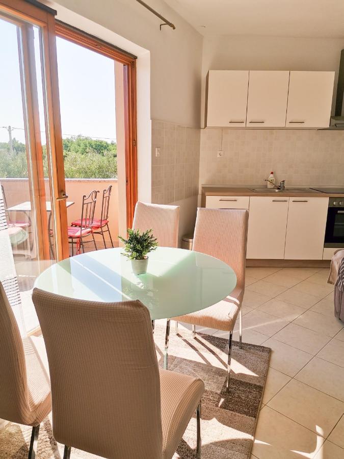Apartments Matesic Ninski Stanovi المظهر الخارجي الصورة